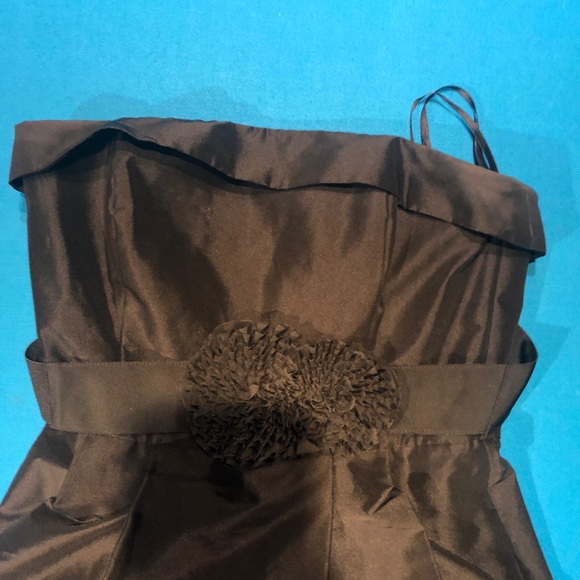 White House black market formal dress - Picture 3 of 5